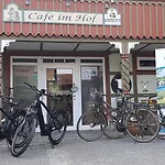 Cafe Im Hof- 3* Streufdorf