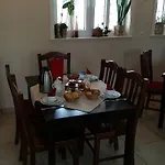 Pensjonat Cafe Im Hof-
