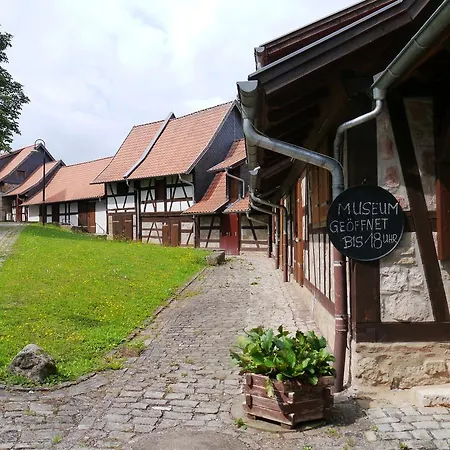 Konukevi Cafe Im Hof-
