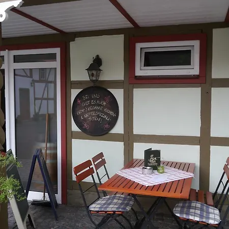 Konukevi Cafe Im Hof-