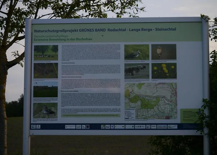 Café Im Hof- 3* Streufdorf