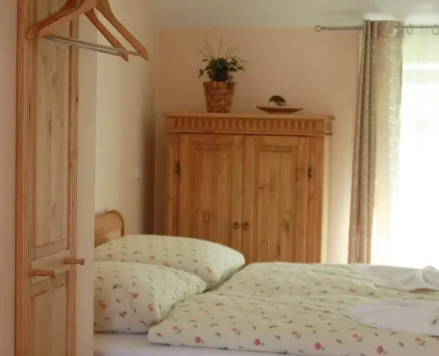 Penzion Cafe Im Hof-