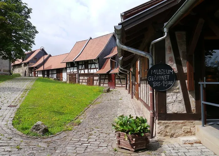 Konukevi Cafe Im Hof-